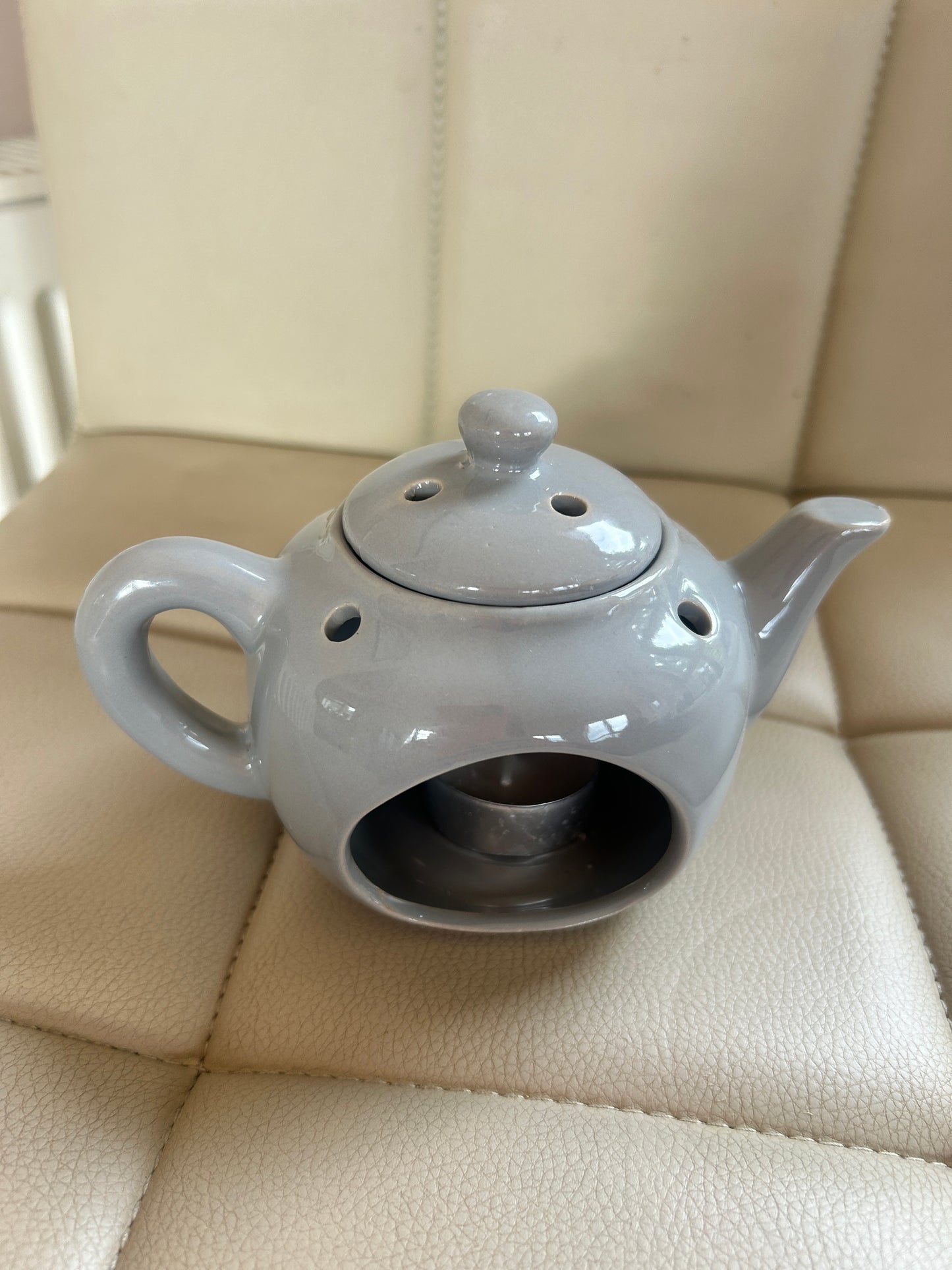 Teapot wax burner